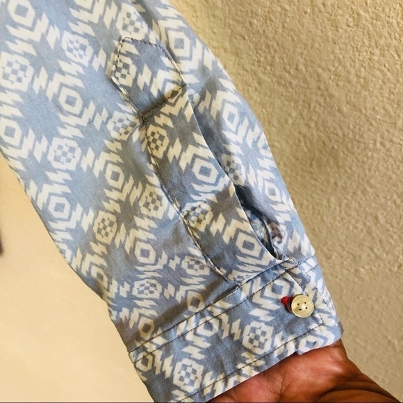 Anthropologie Holding Horses Ikat Western Print Isla Button Down Top Size 6 - Picture 7 of 13